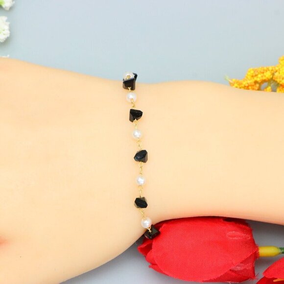 "Elegant & Trendy Bracelet, A Perfect Gift for Women, Thoughtful, EVCH1386 - Picture 7 of 10